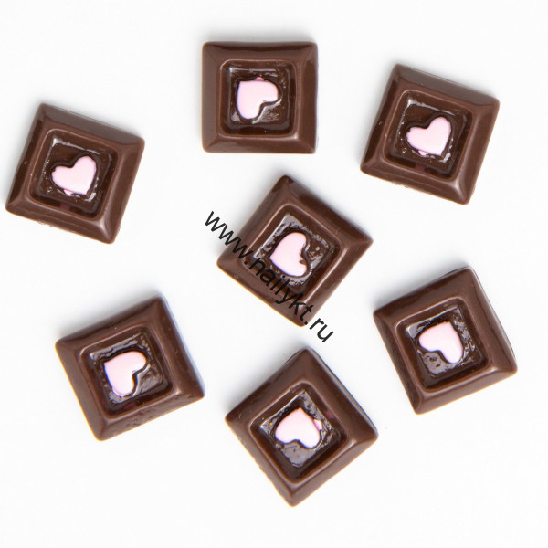 Шоколадка квадратная коричневая